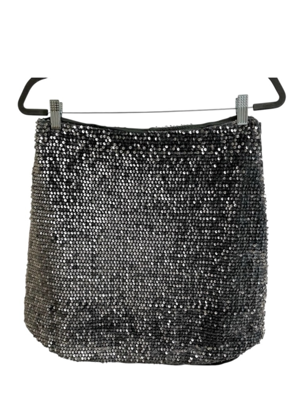 🩶✨LA CHOCOLÊ Silver Sequin Mini Skirt, AMAZING quality & comfortable! Size: M/L